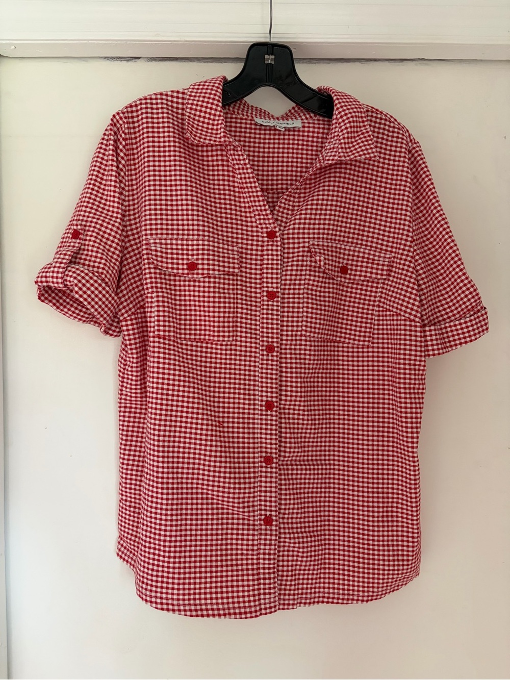Red Gingham Short-Sleeve Button-Down Shirt - Relaxed Casual Style